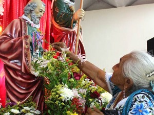 Convocan a ensayistas yucatecos a escribir sobre la religiosidad popular maya