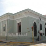 Nacen en El Centenario cuatro tigres blancos